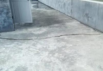 北林楼顶漏水维修公司分享下如何解决卫生间隐蔽部位漏水的问题?